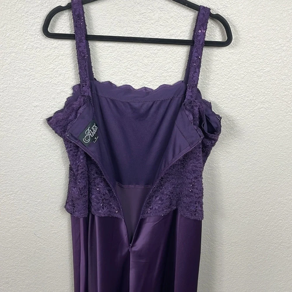 New Alex Evenings Sequin Lace Satin Gown Maxi Dress Square Neck Purple Eggplant